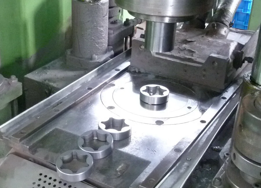 Powder Metallurgy Compacting-4