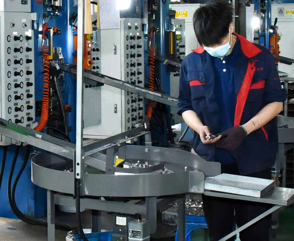 Receiving Tray in Powder Metallurgy Sizing