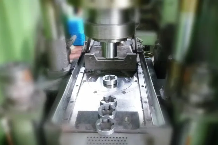 Compacting in Powder Metallurgy