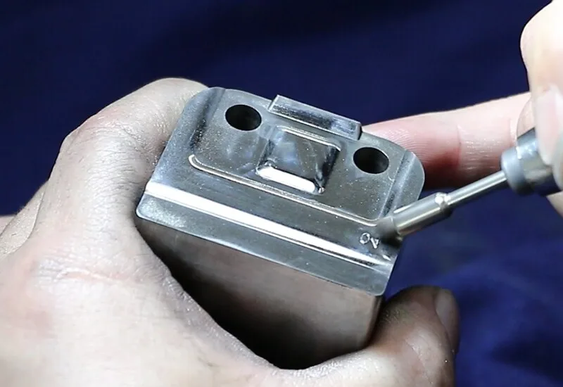 Lavorazione degli stampi per metallurgia delle polveri