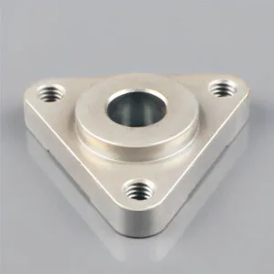 Auto-Wasserpumpenflansch 1