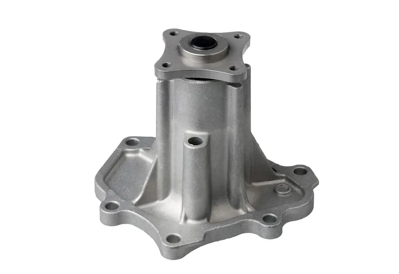 Aplicación de la brida de la bomba de agua en un motor Nissan